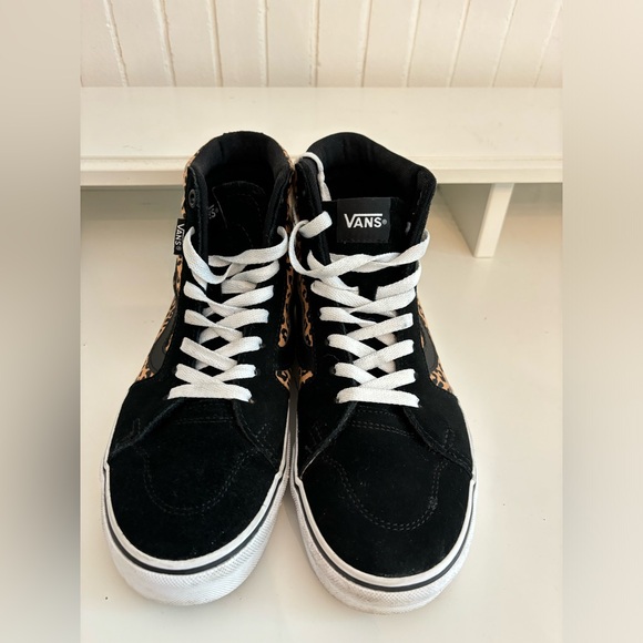 Animal Print high top Vans - Picture 2 of 8